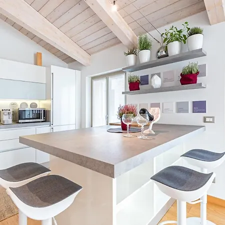 La Tessella - Con Posto Auto Gratis *