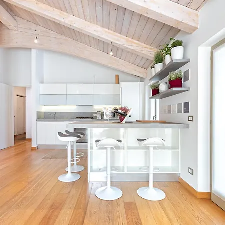 La Tessella - Con Posto Auto Gratis דירה אלבה