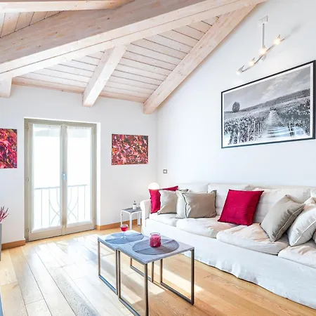 La Tessella - Con Posto Auto Gratis דירה אלבה