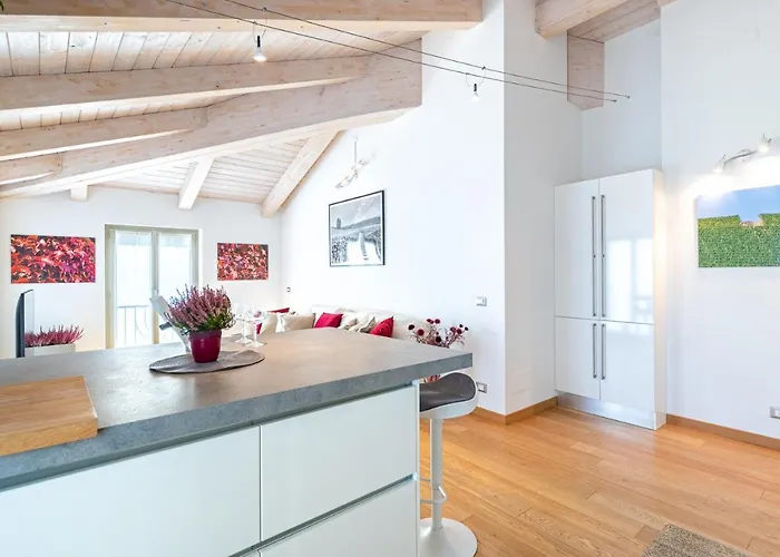 La Tessella - Con Posto Auto Gratis アルバ